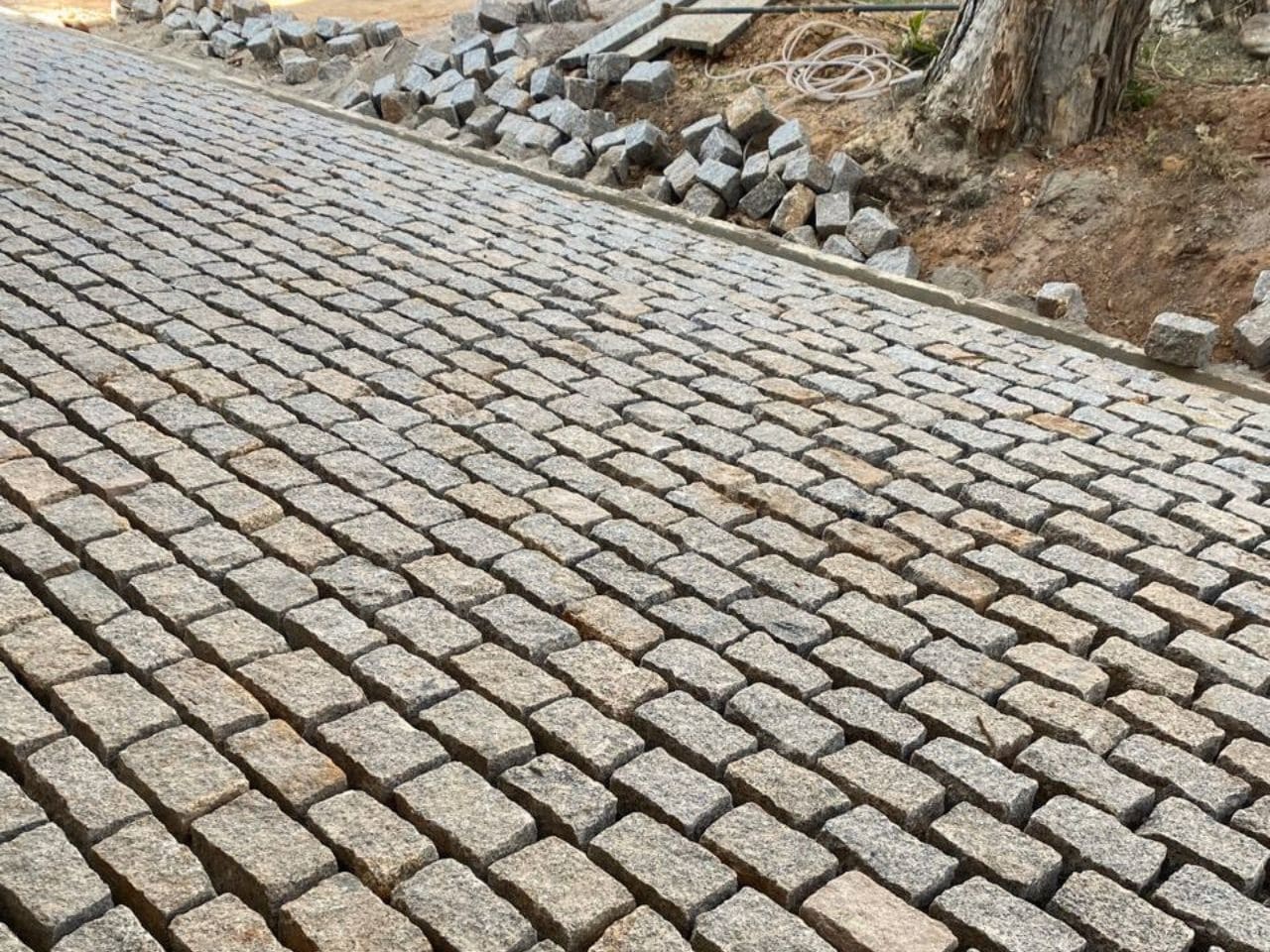 calçamento pedra paralelepipedo didi-pedras  